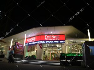 isikli-pleksi-tabela